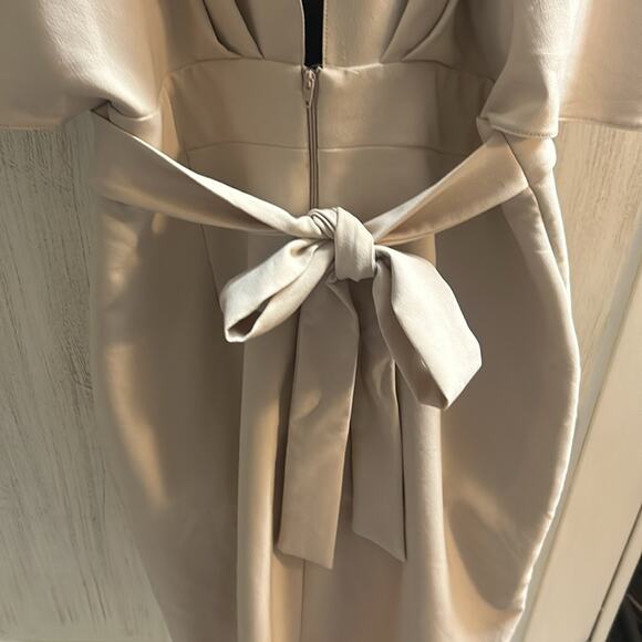 ASOS Deep-V Body Con Dress - Picture 3 of 5